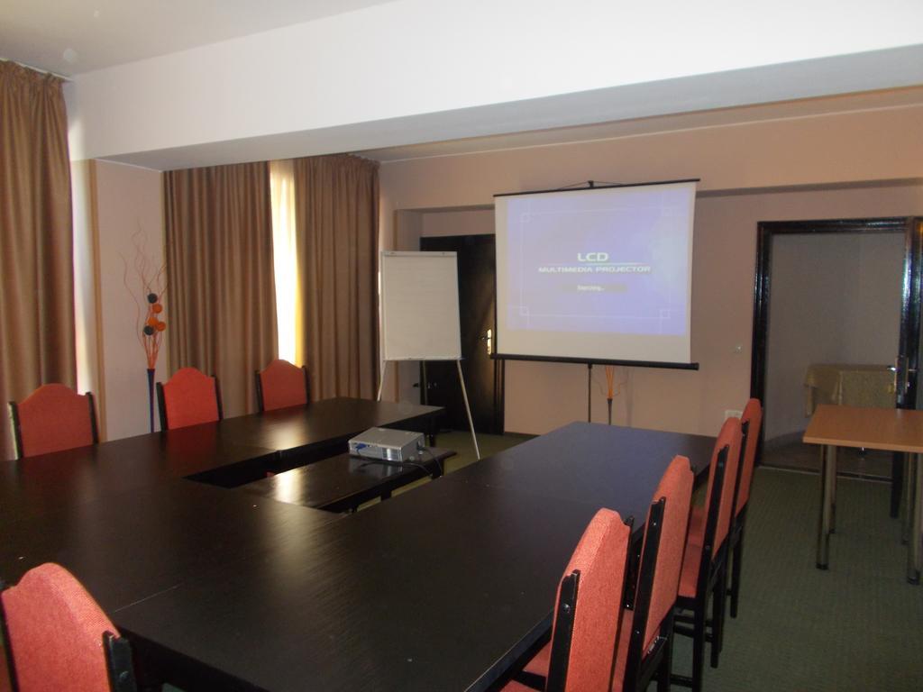 Hotel Reghina Timişoara Extérieur photo