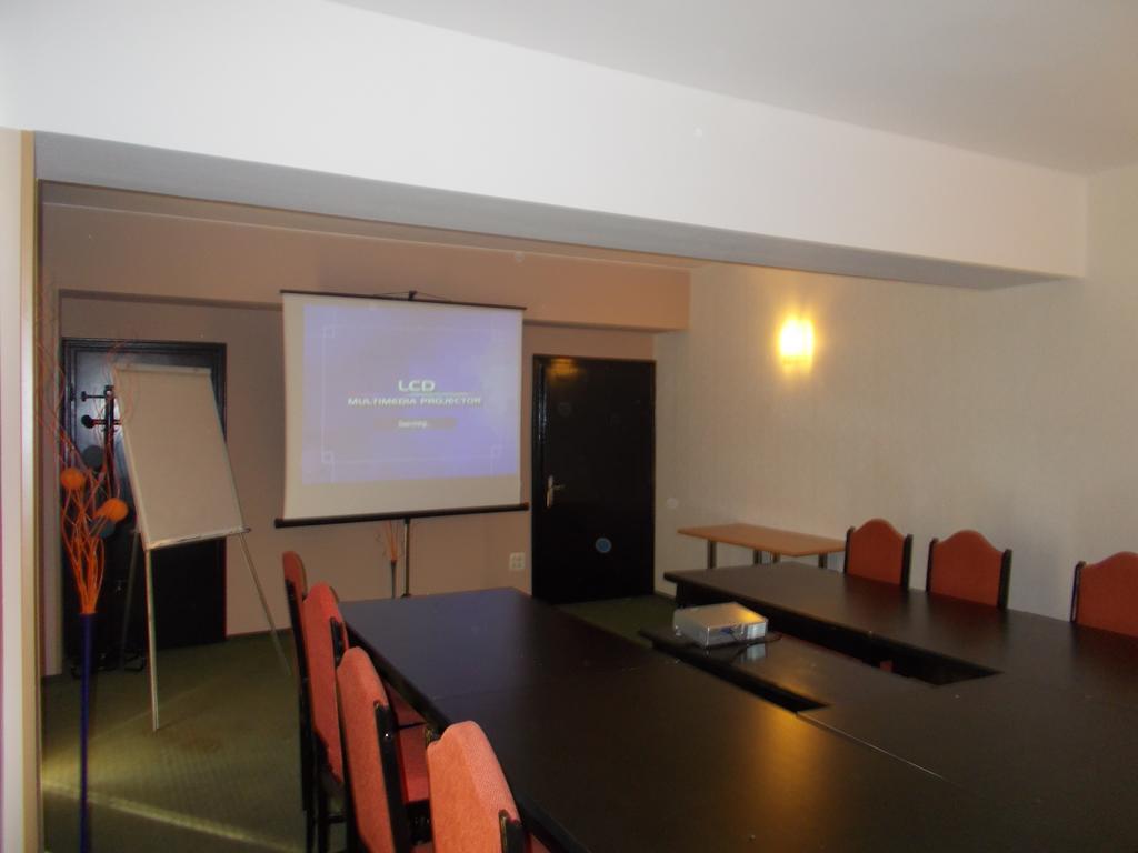 Hotel Reghina Timişoara Extérieur photo