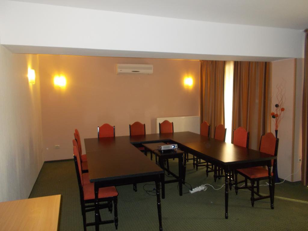 Hotel Reghina Timişoara Extérieur photo