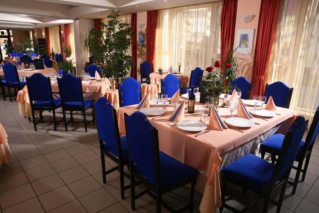 Hotel Reghina Timişoara Restaurant photo