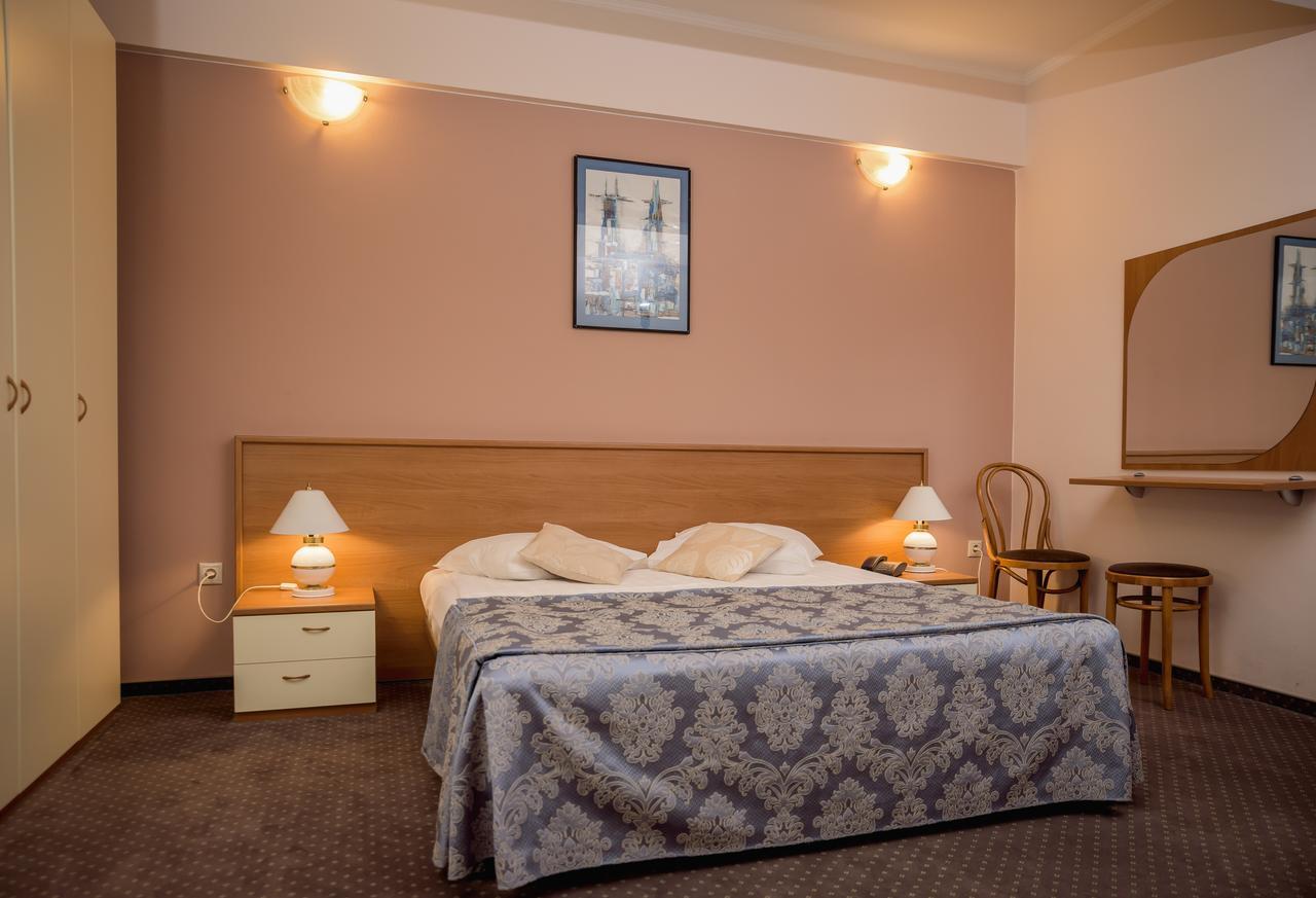 Hotel Reghina Timişoara Extérieur photo