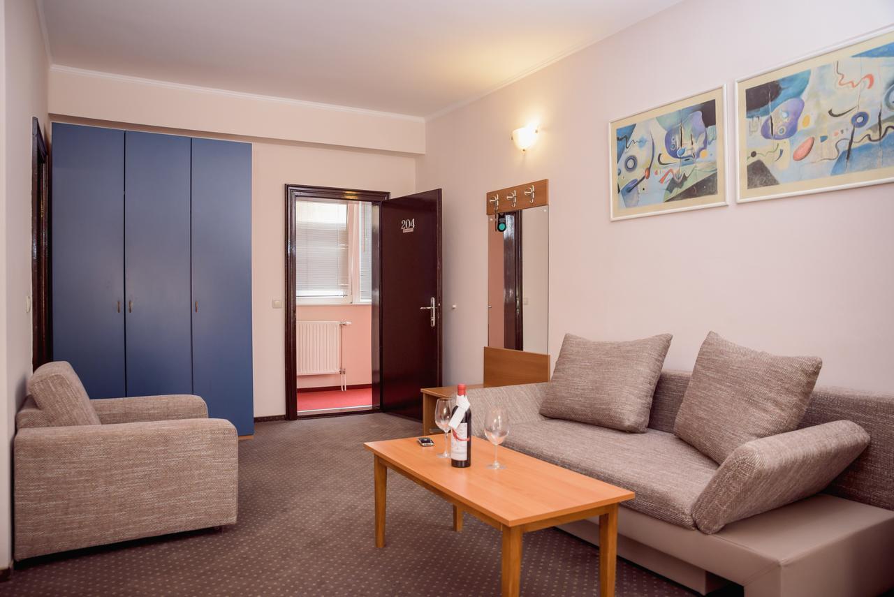 Hotel Reghina Timişoara Extérieur photo