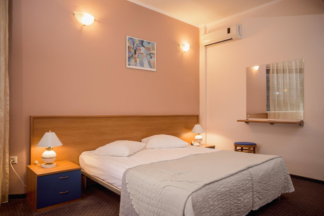 Hotel Reghina Timişoara Extérieur photo
