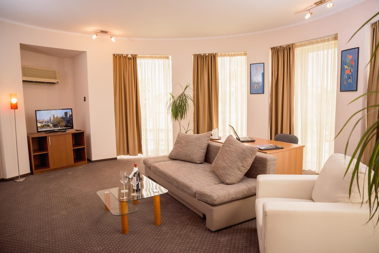 Hotel Reghina Timişoara Extérieur photo