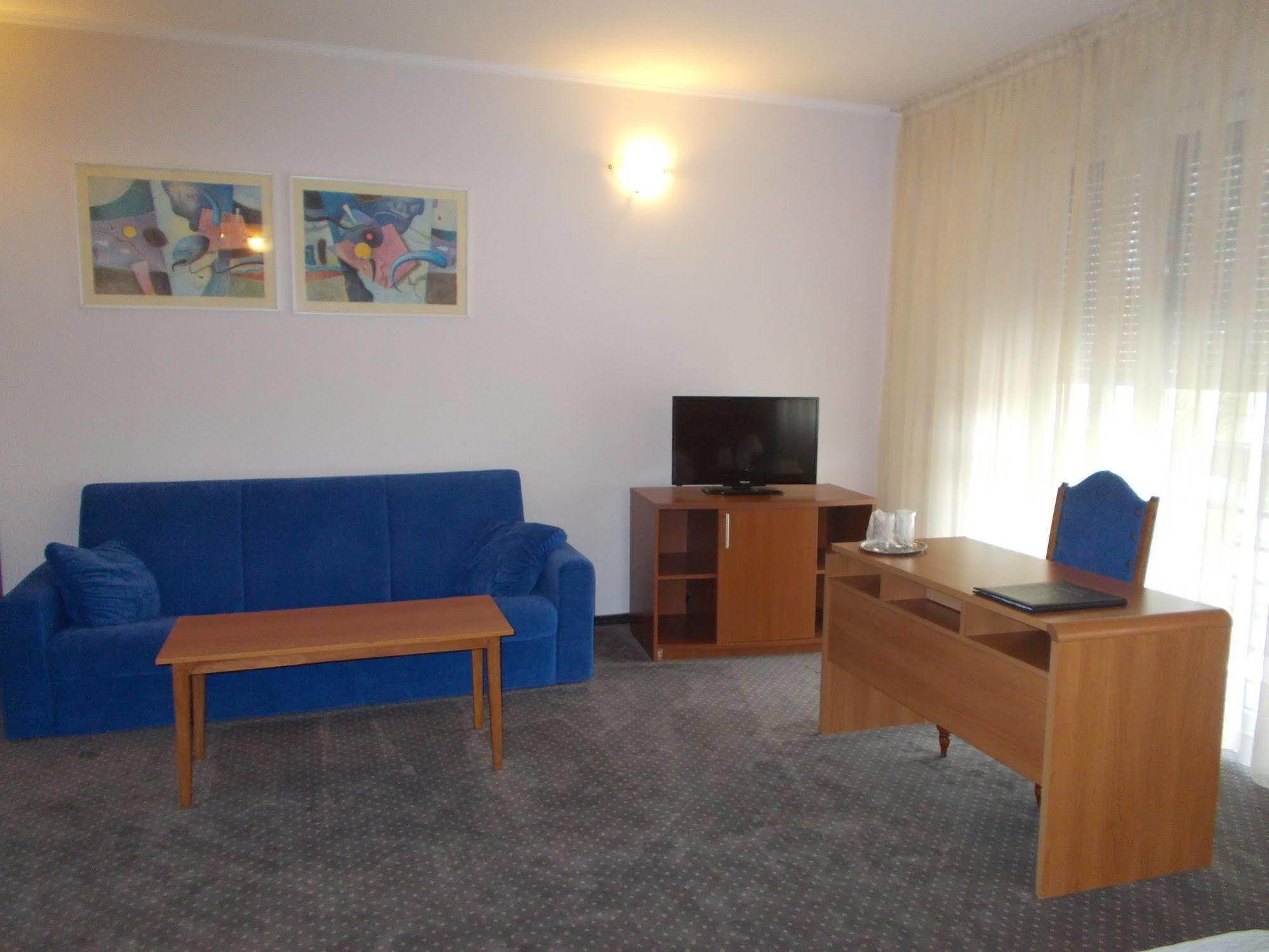 Hotel Reghina Timişoara Extérieur photo