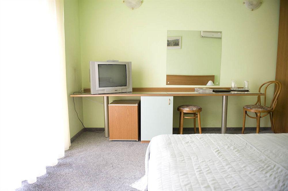 Hotel Reghina Timişoara Extérieur photo