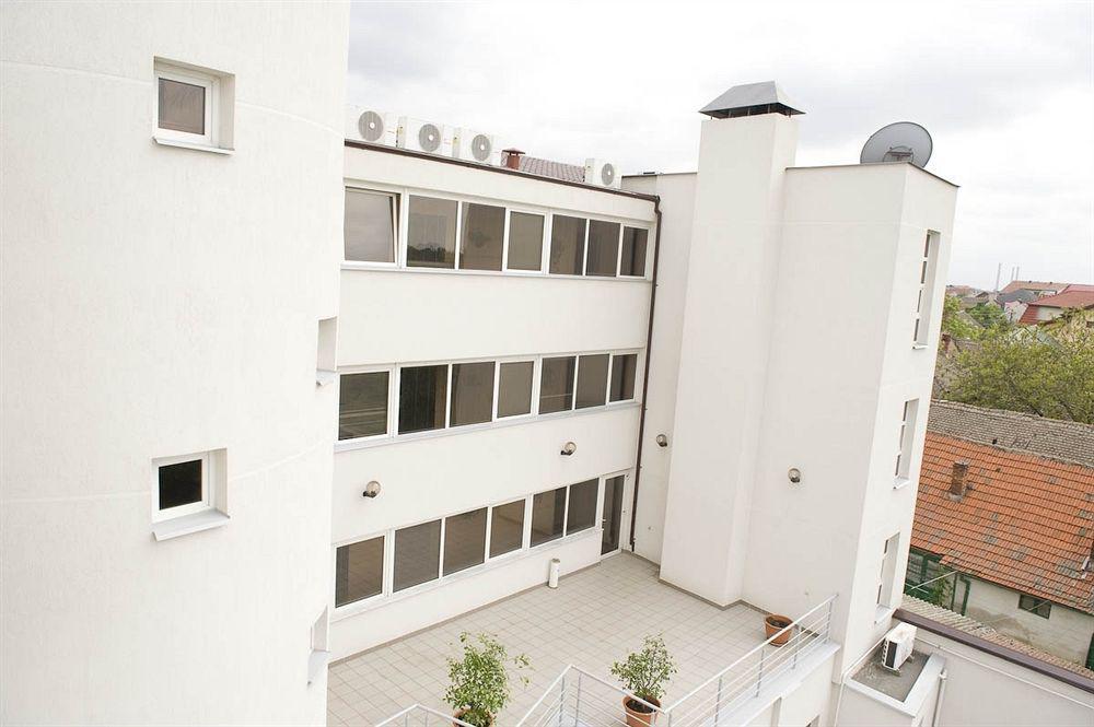 Hotel Reghina Timişoara Extérieur photo